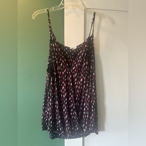 Women's Black and Red Patterned Top